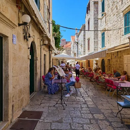 Hedera Estate, Hedera A20 * Dubrovnik
