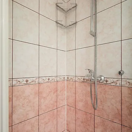 Апартаменты Hedera Estate Hedera A20 - Breakfast Included