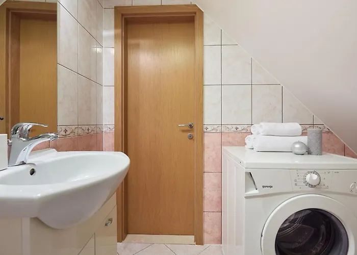 Hedera Estate, Hedera A20 דוברובניק